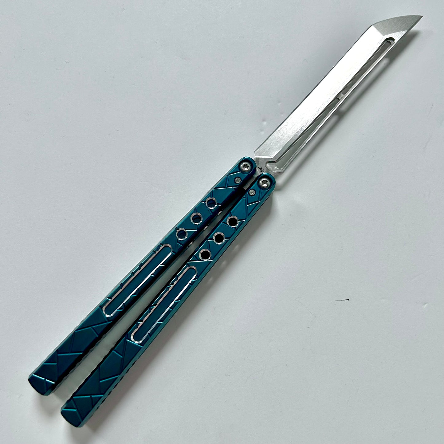 Shattered v1 Dual-Tone