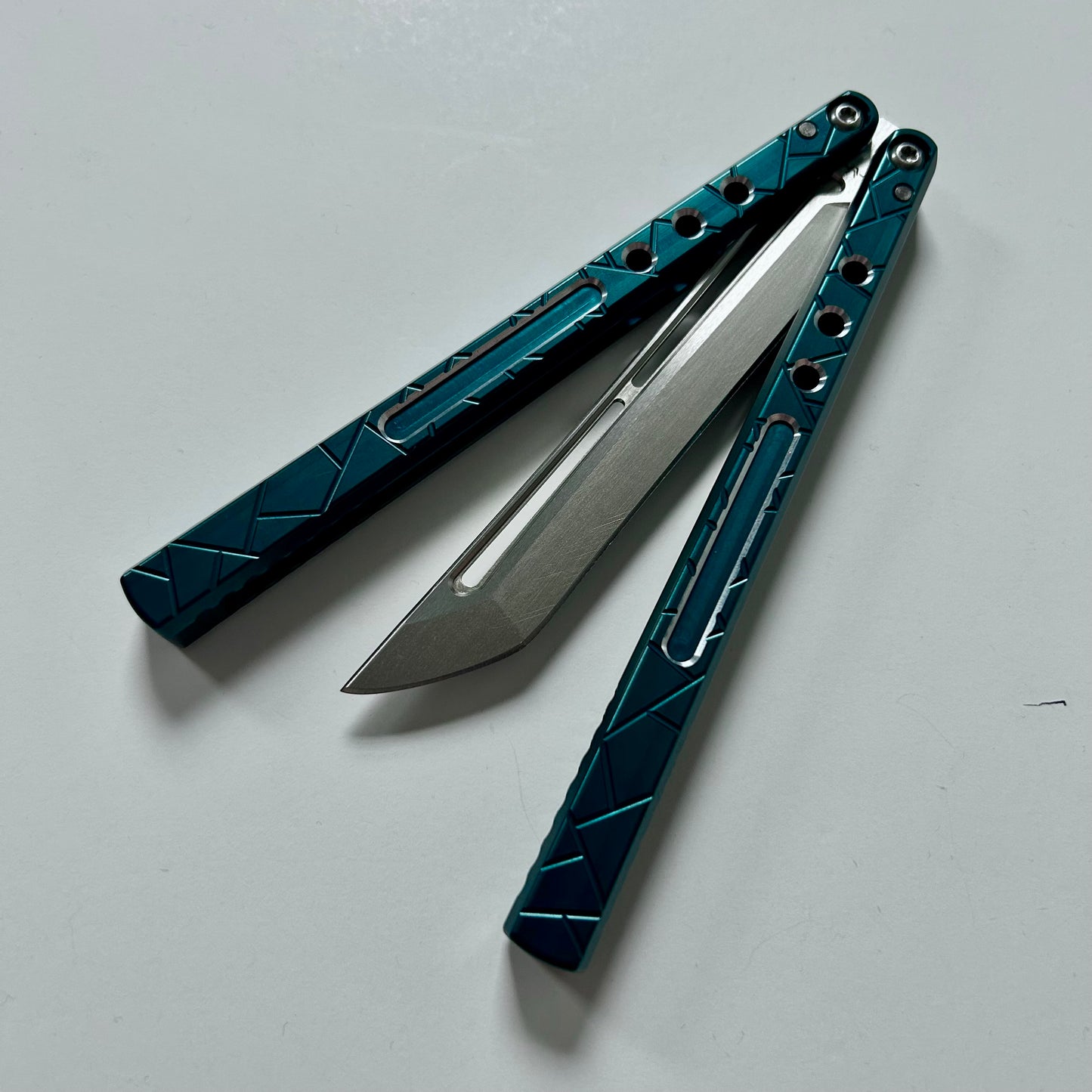 Shattered v1 Dual-Tone