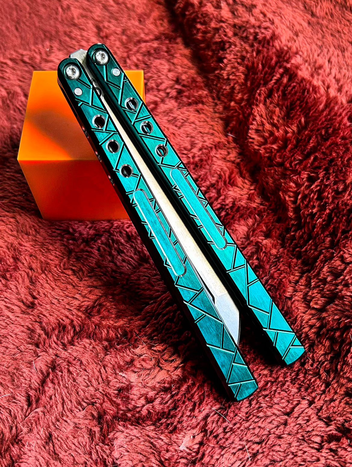 Shattered v1 Dual-Tone