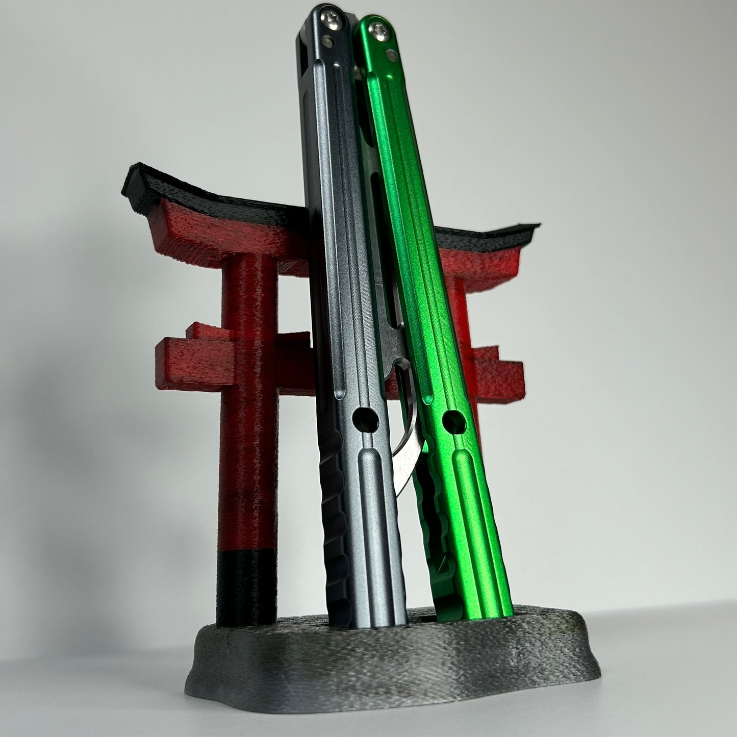 Ruined Torii Gate Balisong Stand