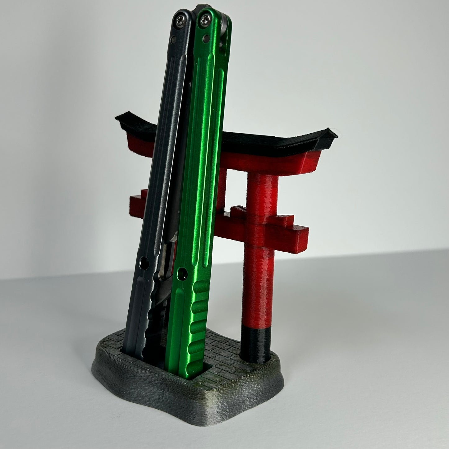 Ruined Torii Gate Balisong Stand