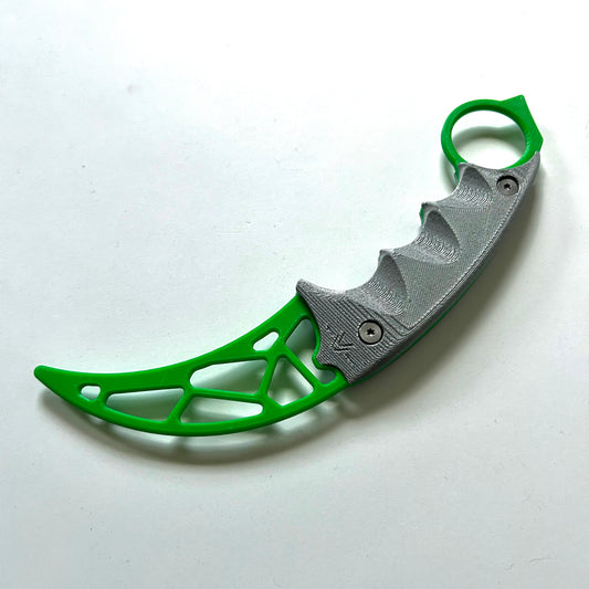 Weighted Shattered Karambit Trainer