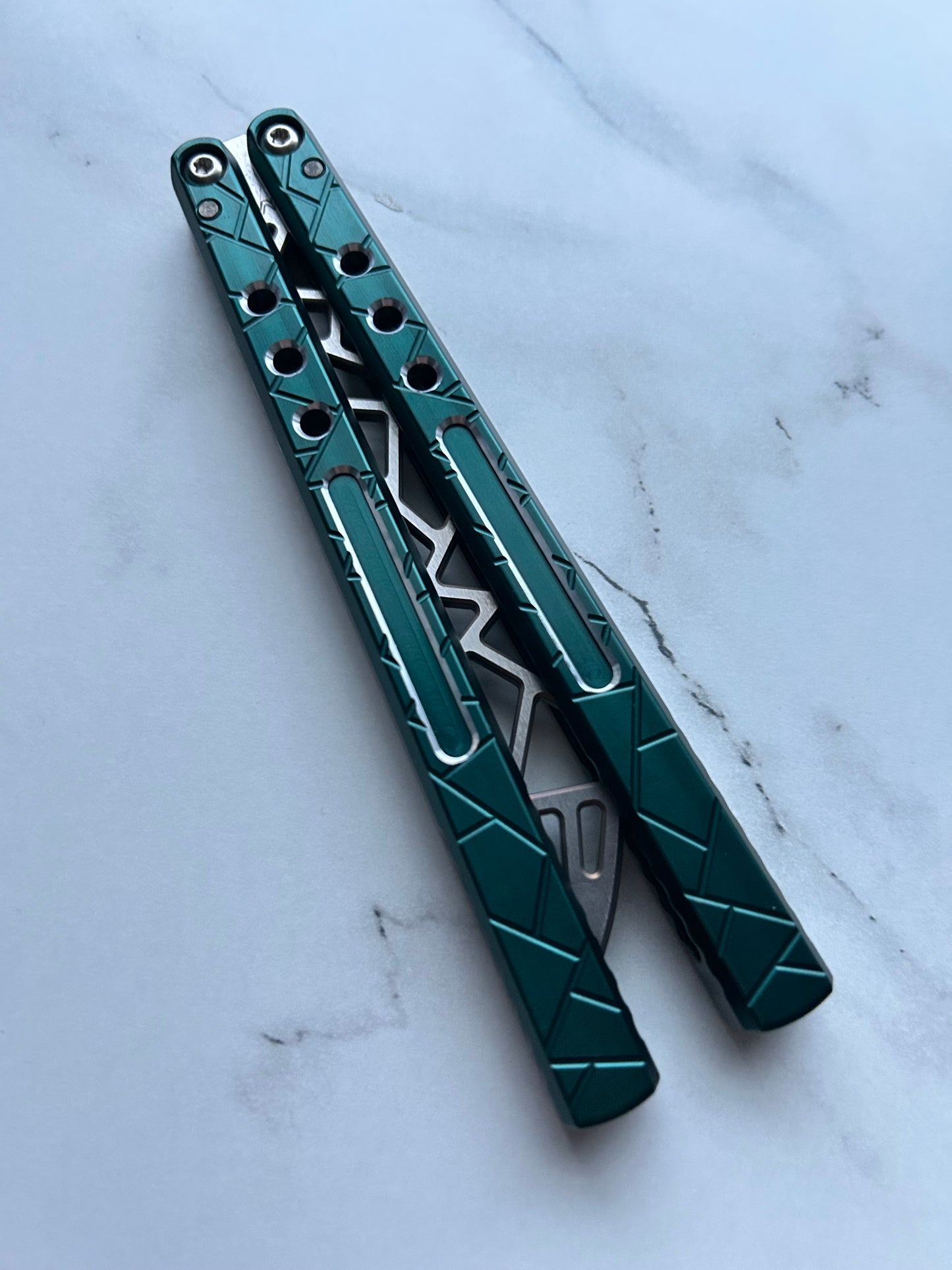 Shattered v1 Dual-Tone
